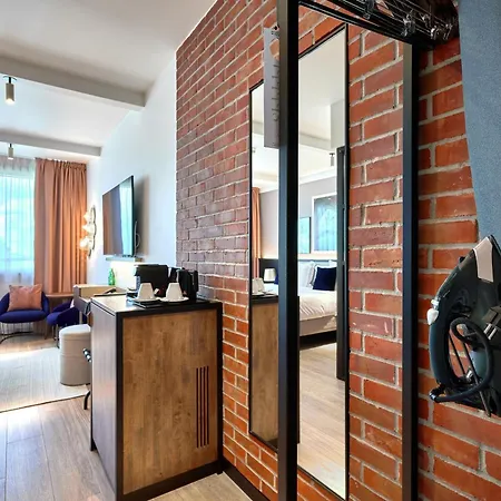 Hotel Golden Tulip Centrum 4*