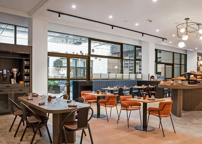 Golden Tulip Centrum Hotel 4*