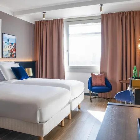 Golden Tulip Centrum Hotel 4*