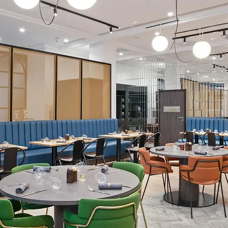 Golden Tulip Centrum Hotel