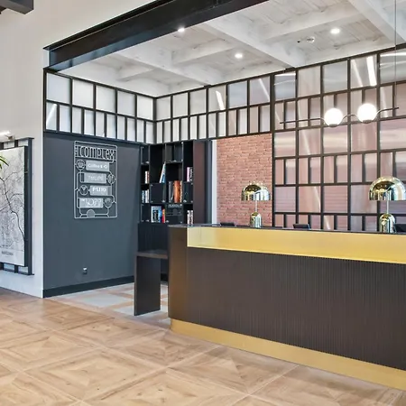 Golden Tulip Centrum Hotel