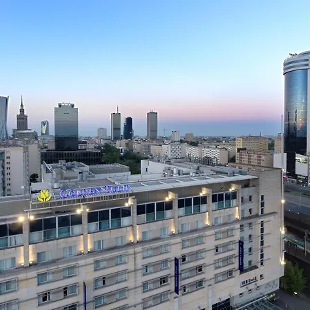 Отель Golden Tulip Centrum Варшава