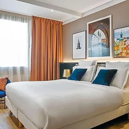 Golden Tulip Centrum Hotel