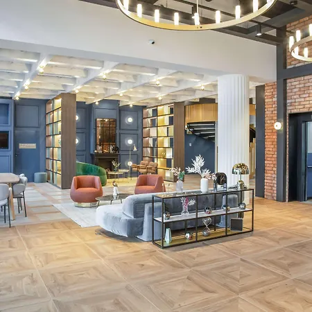 Golden Tulip Centrum 4*