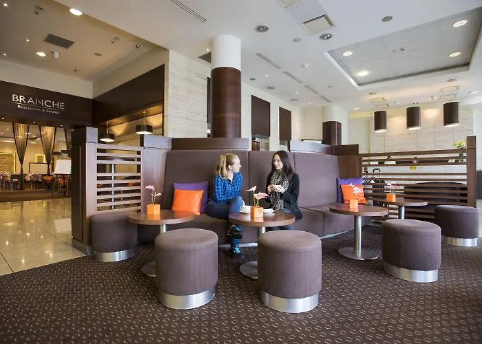 Golden Tulip Centrum ホテル 4*