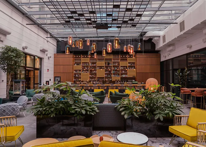 Golden Tulip Centrum 4*