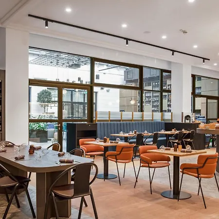 Golden Tulip Centrum Hotel 4*